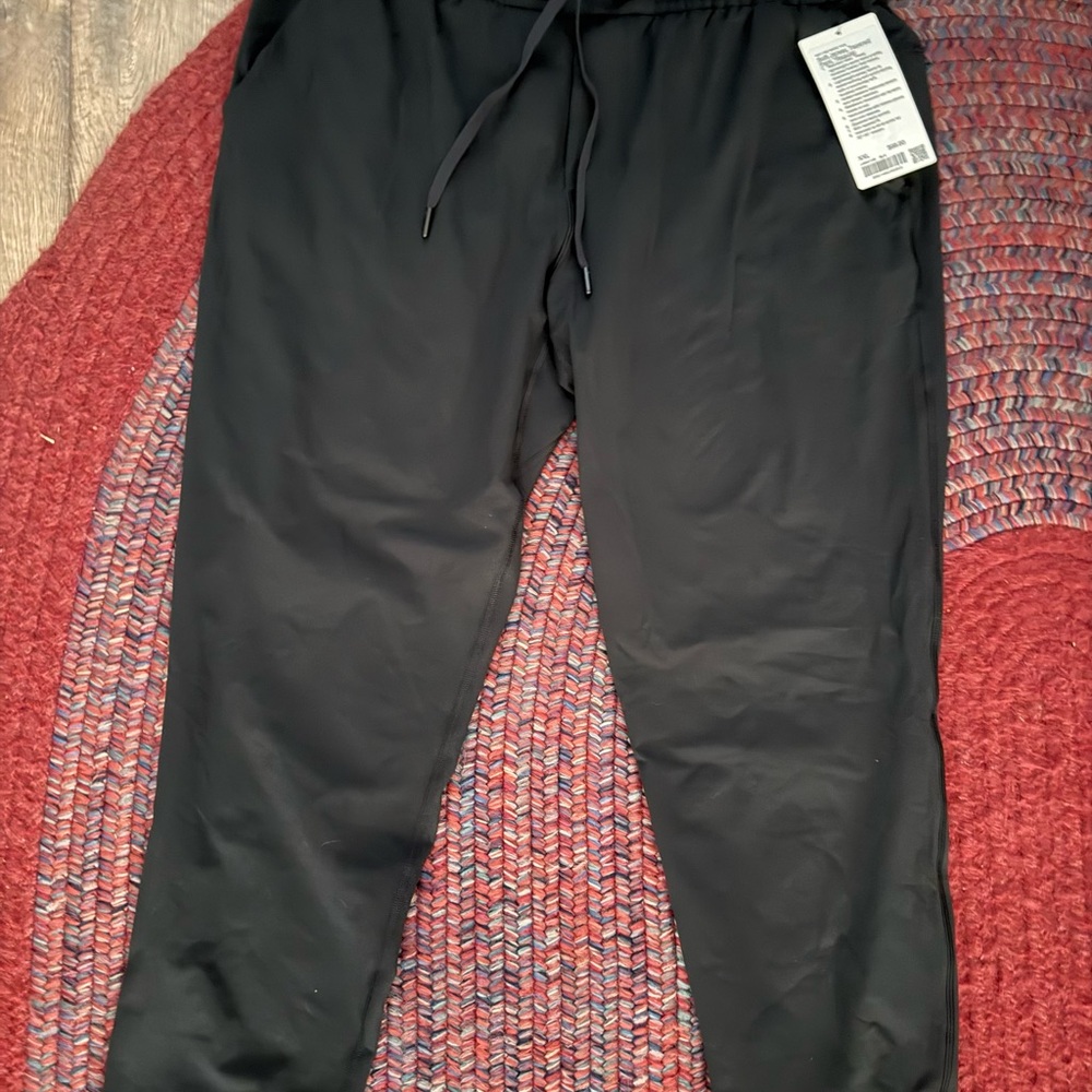 lululemon athletica Men's Charcoal Joggers